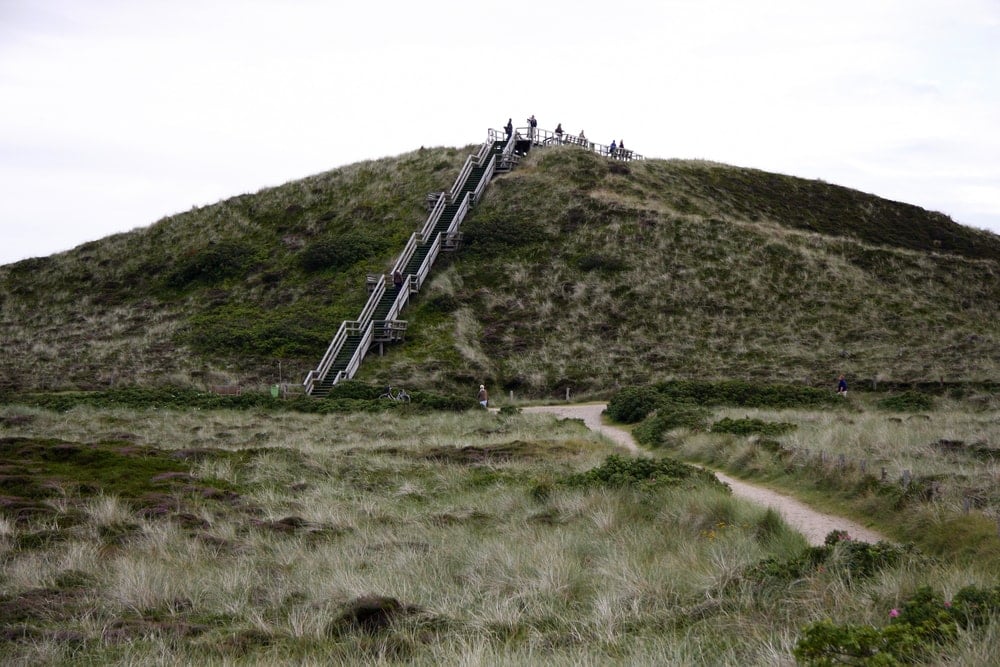 Düne Uwe erklimmen und Aussicht genießen, Sylt
