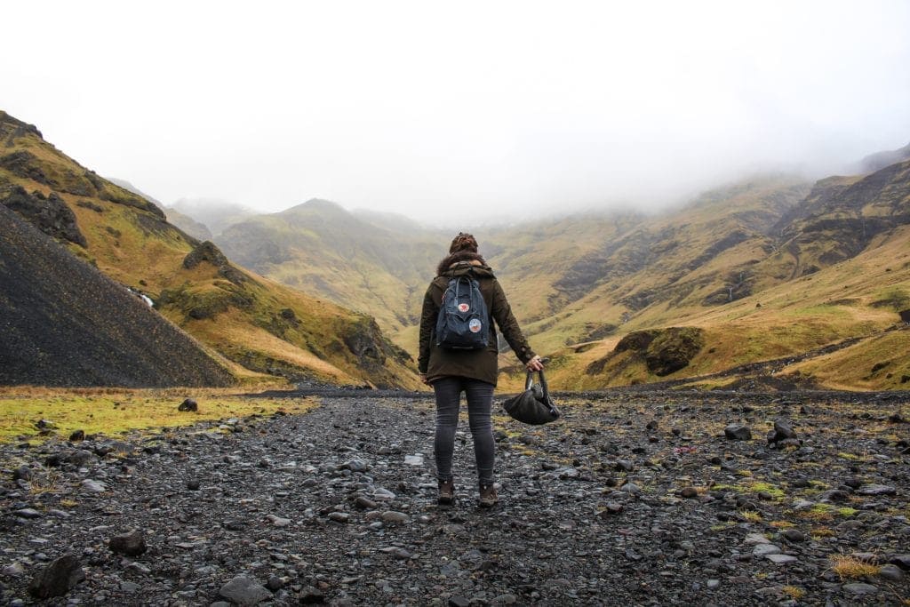 Tanu auf dem Vulkan? Eher Gang auf den Vulkan, der es schaffte den Flugverkehr in Europa lahmzulegen: der Eyjafjallajökull auf Island