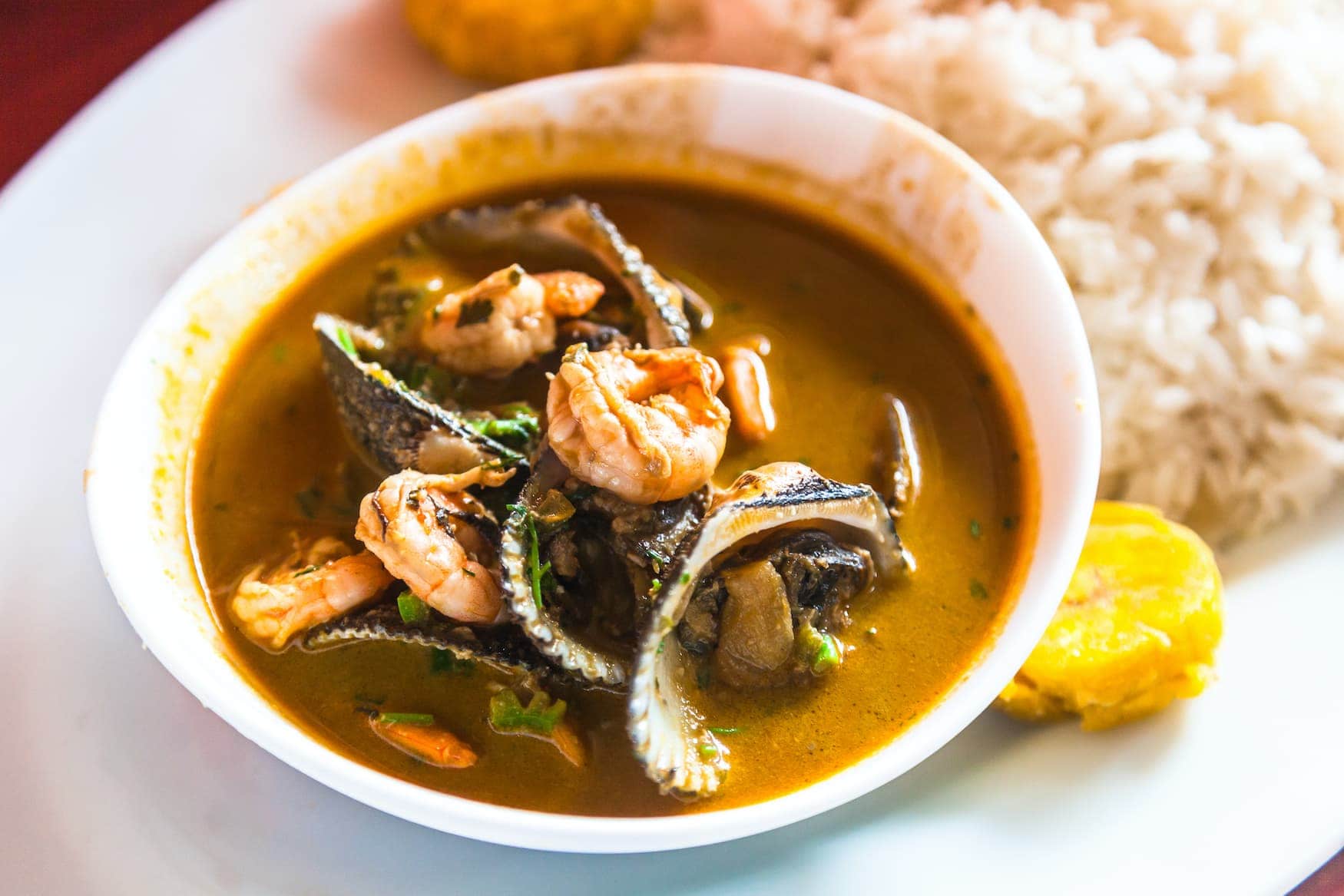 Meeresfrüchte-Suppe aus Ecuador