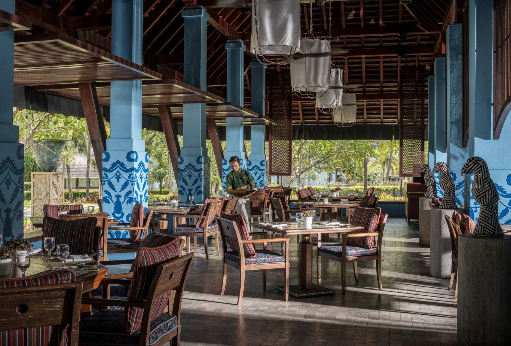 Restaurant im Four Seasons Langwaki