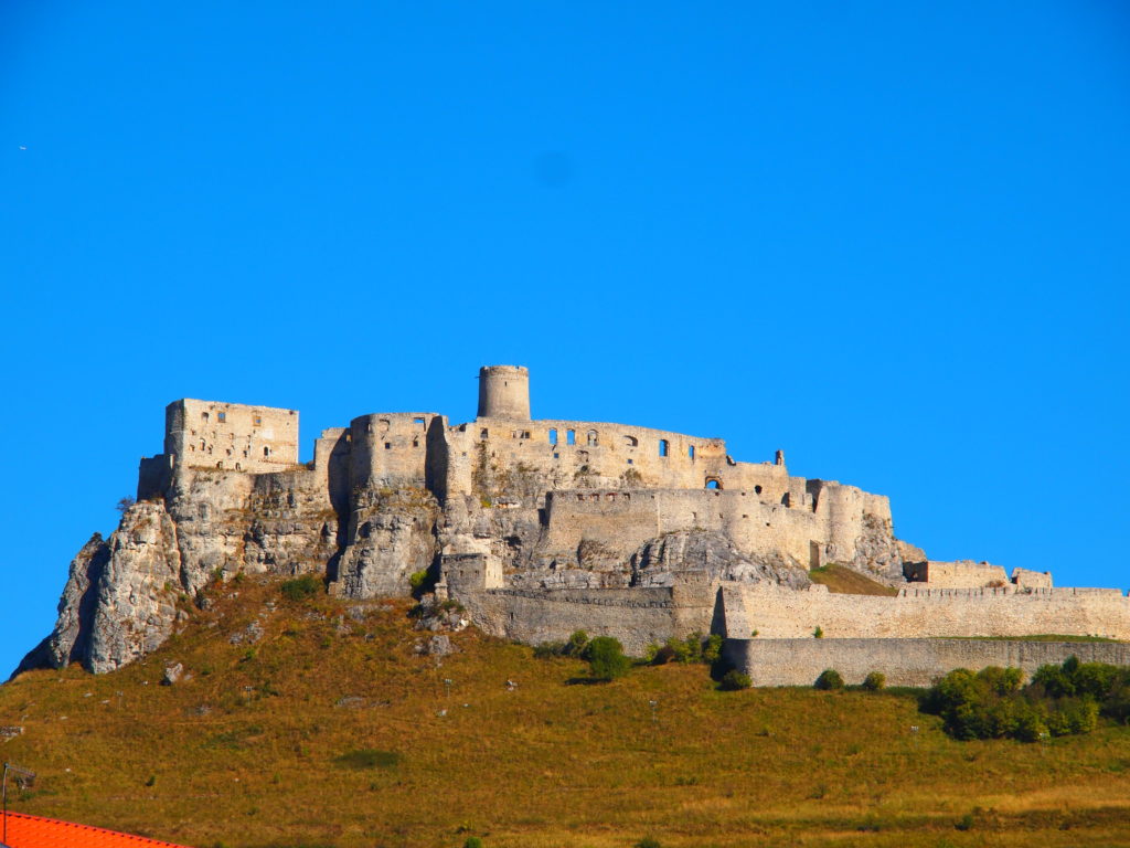 Reise durch die Slowakei: Blick auf die Zipser Burg