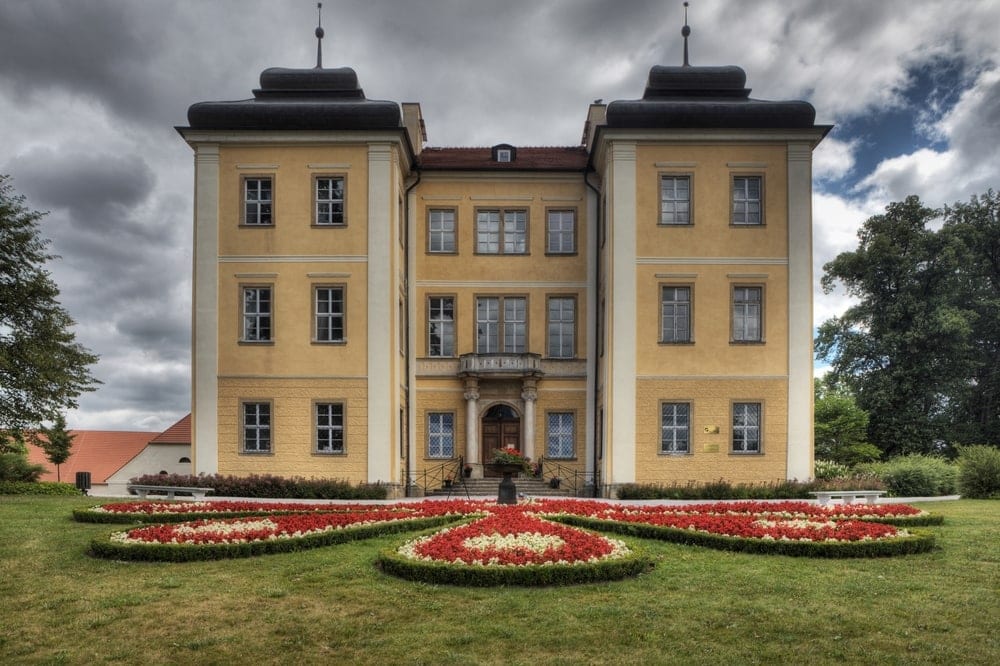 Schloss Lomnica in Polen