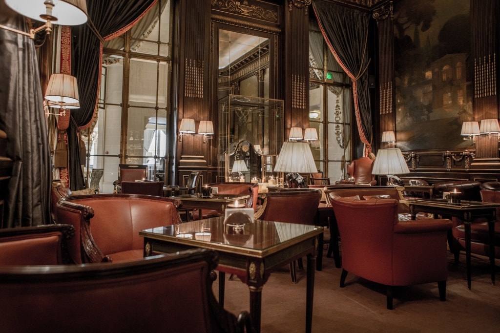 Diese Hotelbars in Paris sind perfekt für einen edlen Drink.