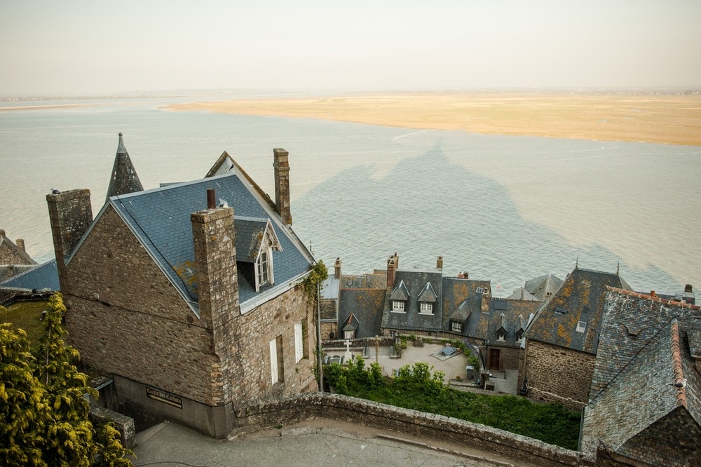 Wohnhäuser in der Nähe des Mont Saint-Michel