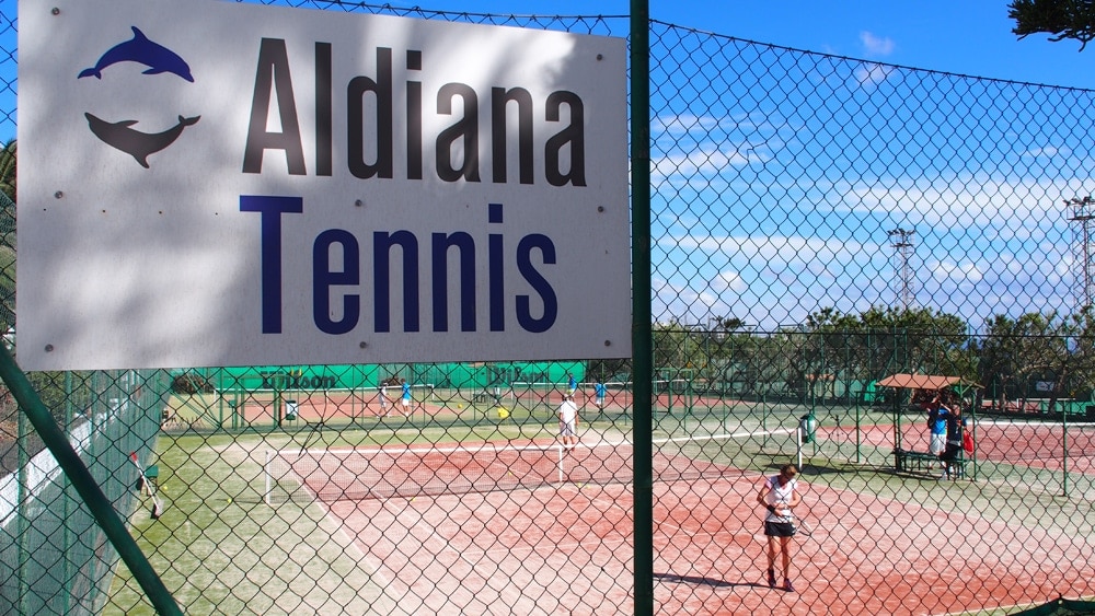 Tenniscamp im Club Aldiana auf Fuerteventura, Eingang zu den Plätzen