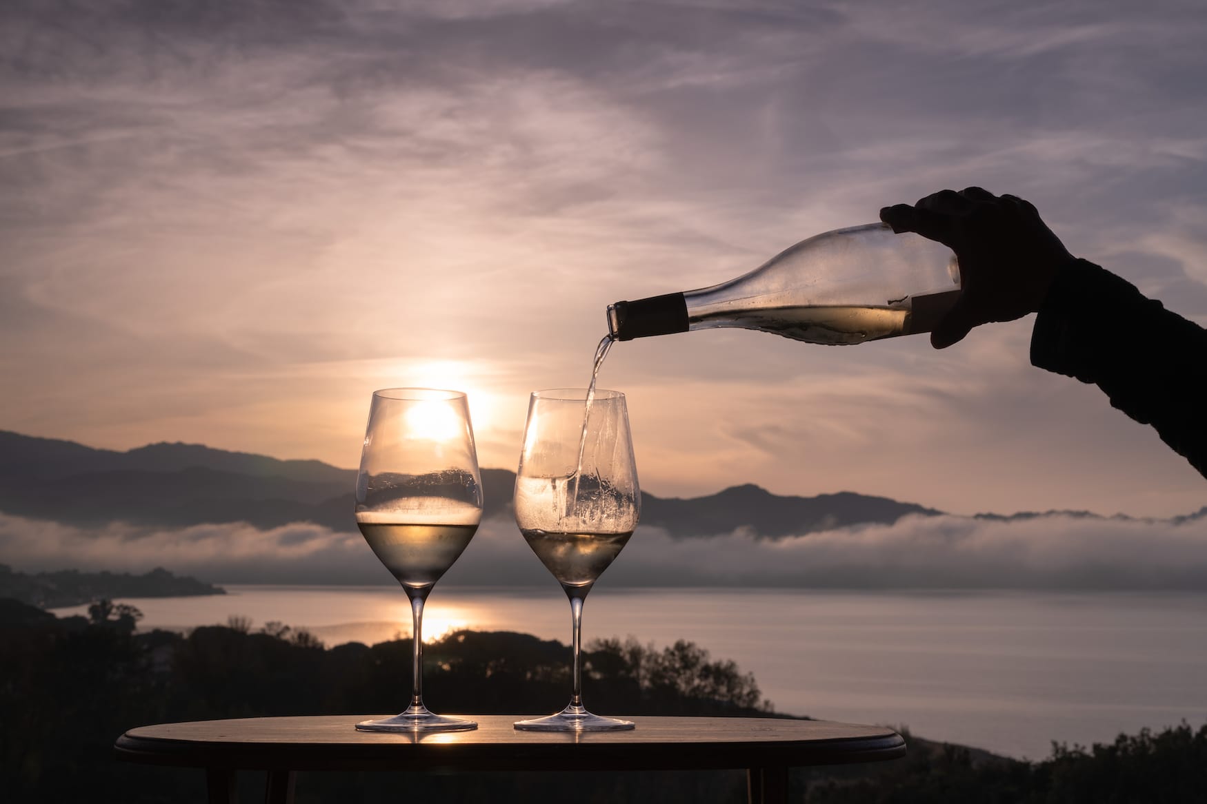 Zu unseren Korsika-Tipps zählt auch, den Wein der Insel zu probieren