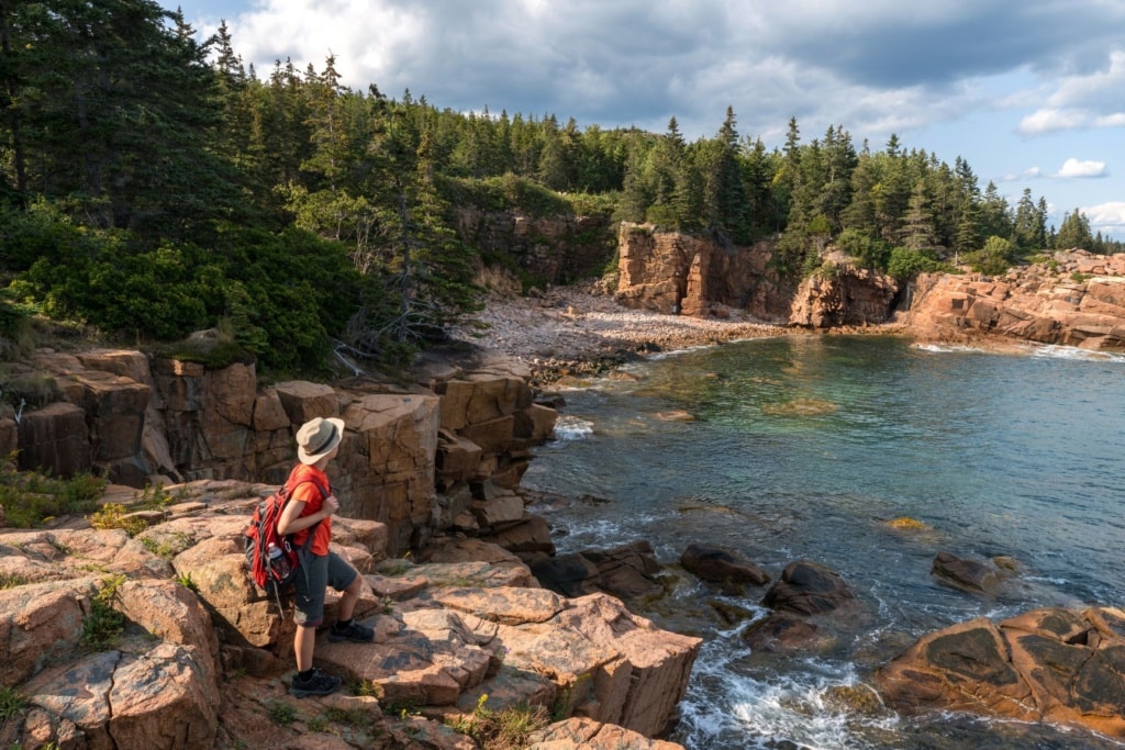 Wanderer im Acadia National Park in Maine