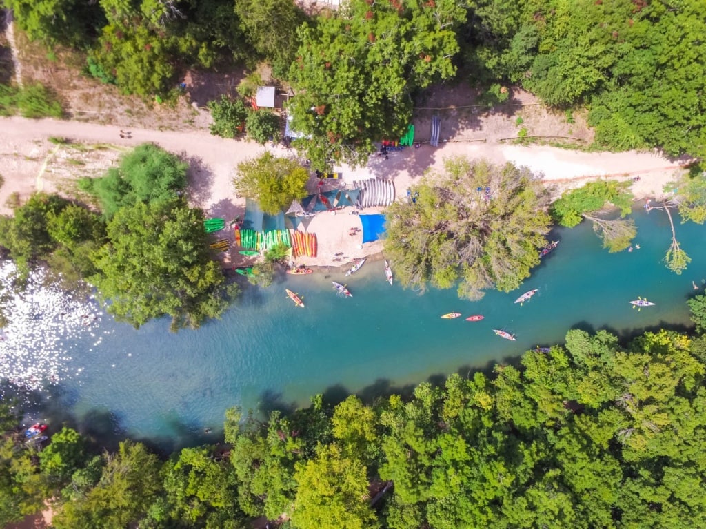 Badeorte in Texas: Barton Creek Pool bei Austin, Texas
