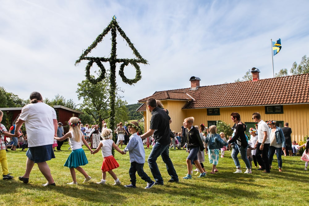 Mittsommer: Fest in Schweden