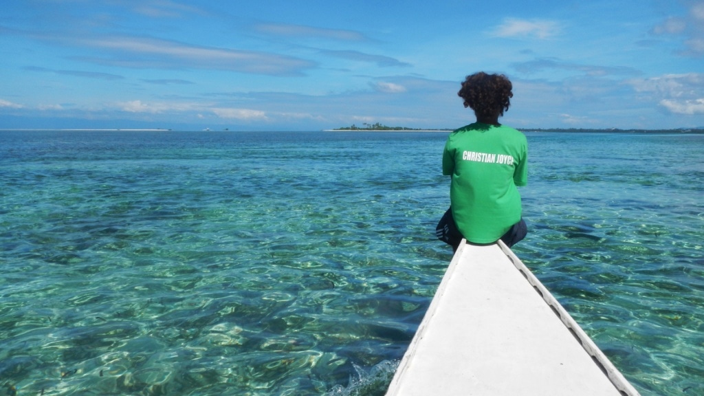 Am einfachsten kommt man auf den Philippinen mit einer typischen Bangnka umher – dem wackeligen Boot aus Bambus.