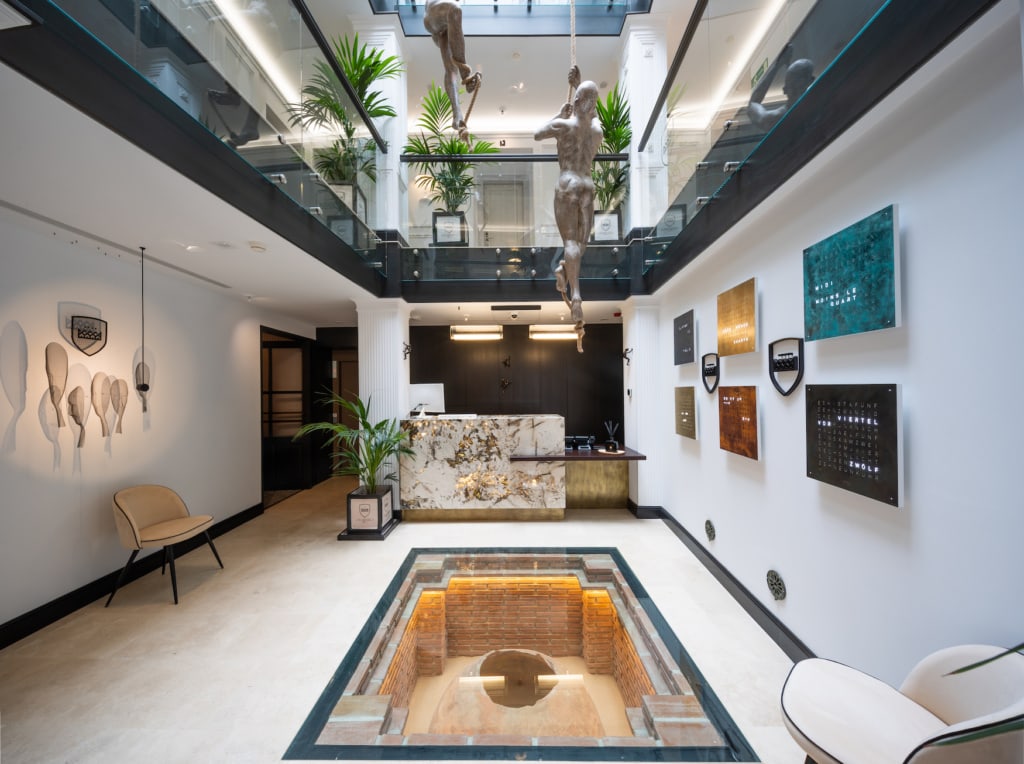 Lobby des Hotels El Castillo in Marbella