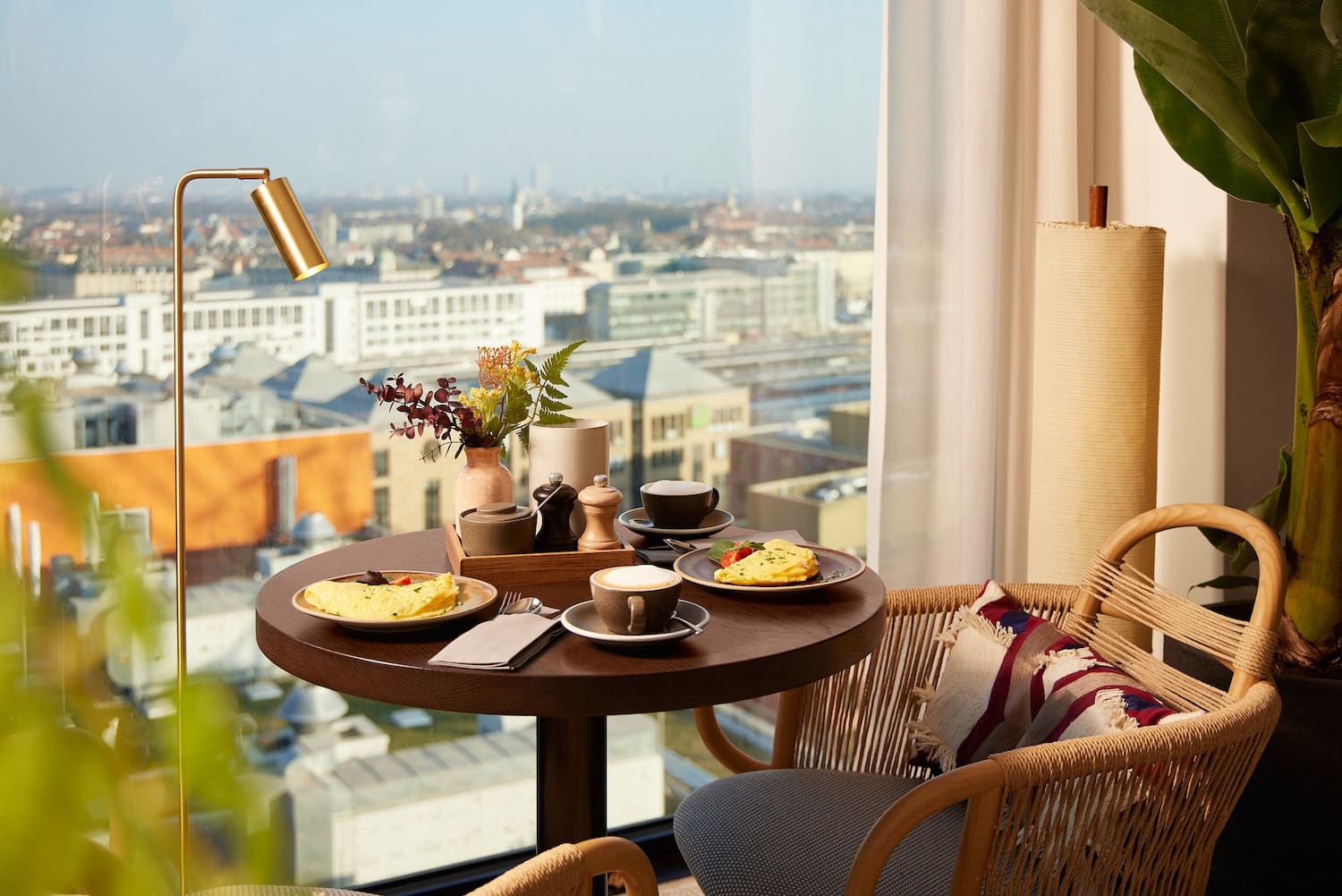 Aussicht beim Frühstück im Adina Hotel München