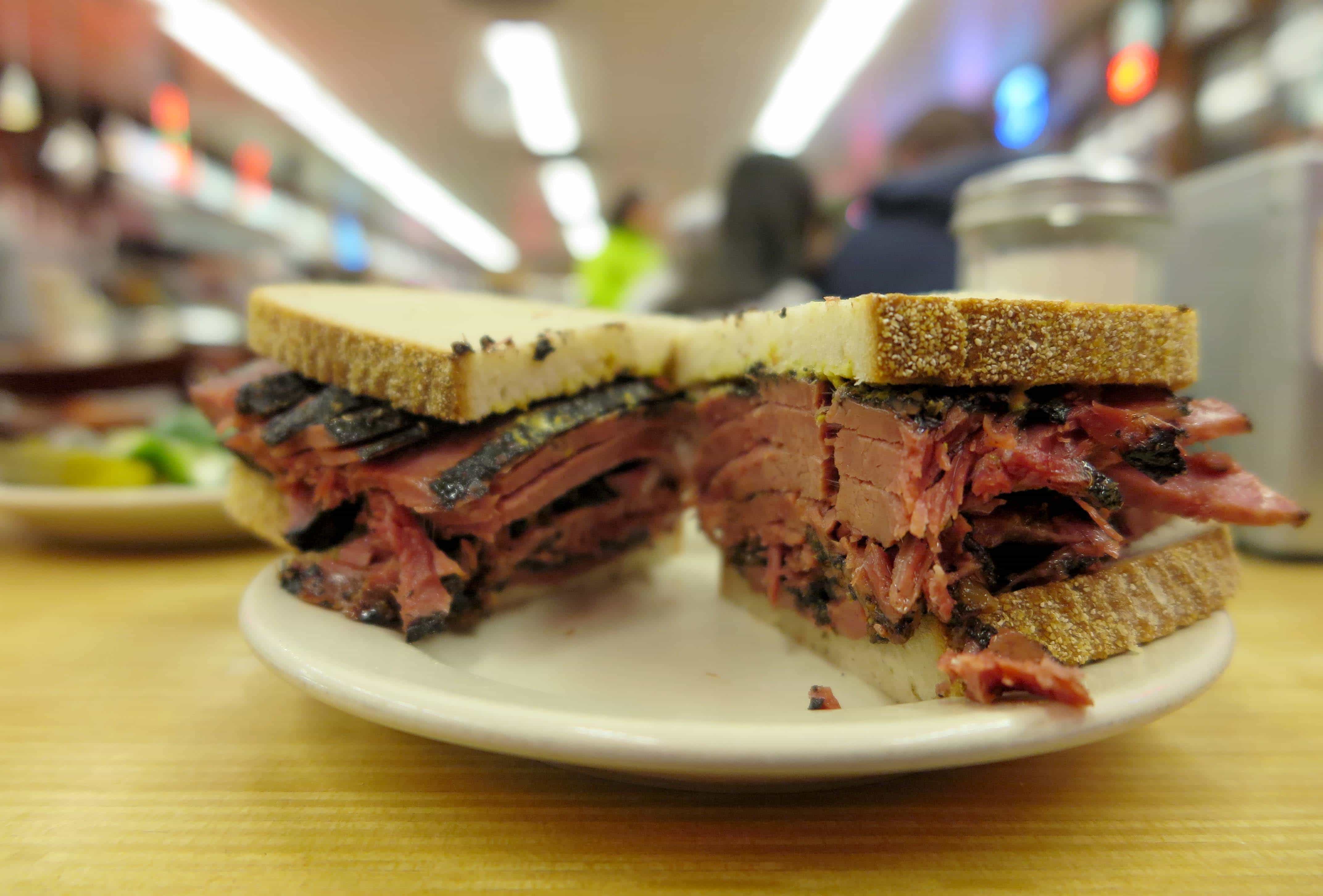 Pastrami_Sandwich mit Tradition.