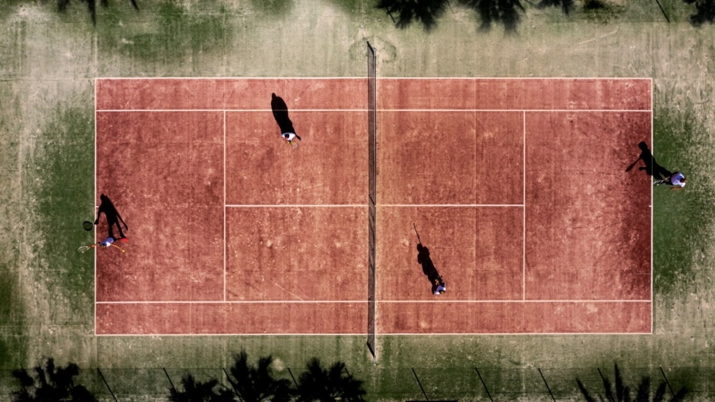Tennisplatz im Club Aldiana Fuerteventura aus der Luft fotografiert