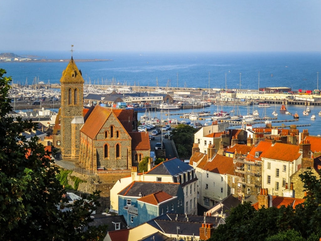 Der Blick über den Petersdom auf Guernsey.