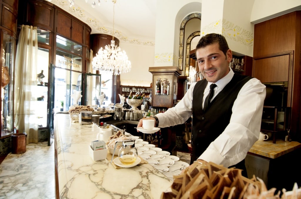 Ein frisch gerösteter Kaffee darf in Mailand nicht fehlen.