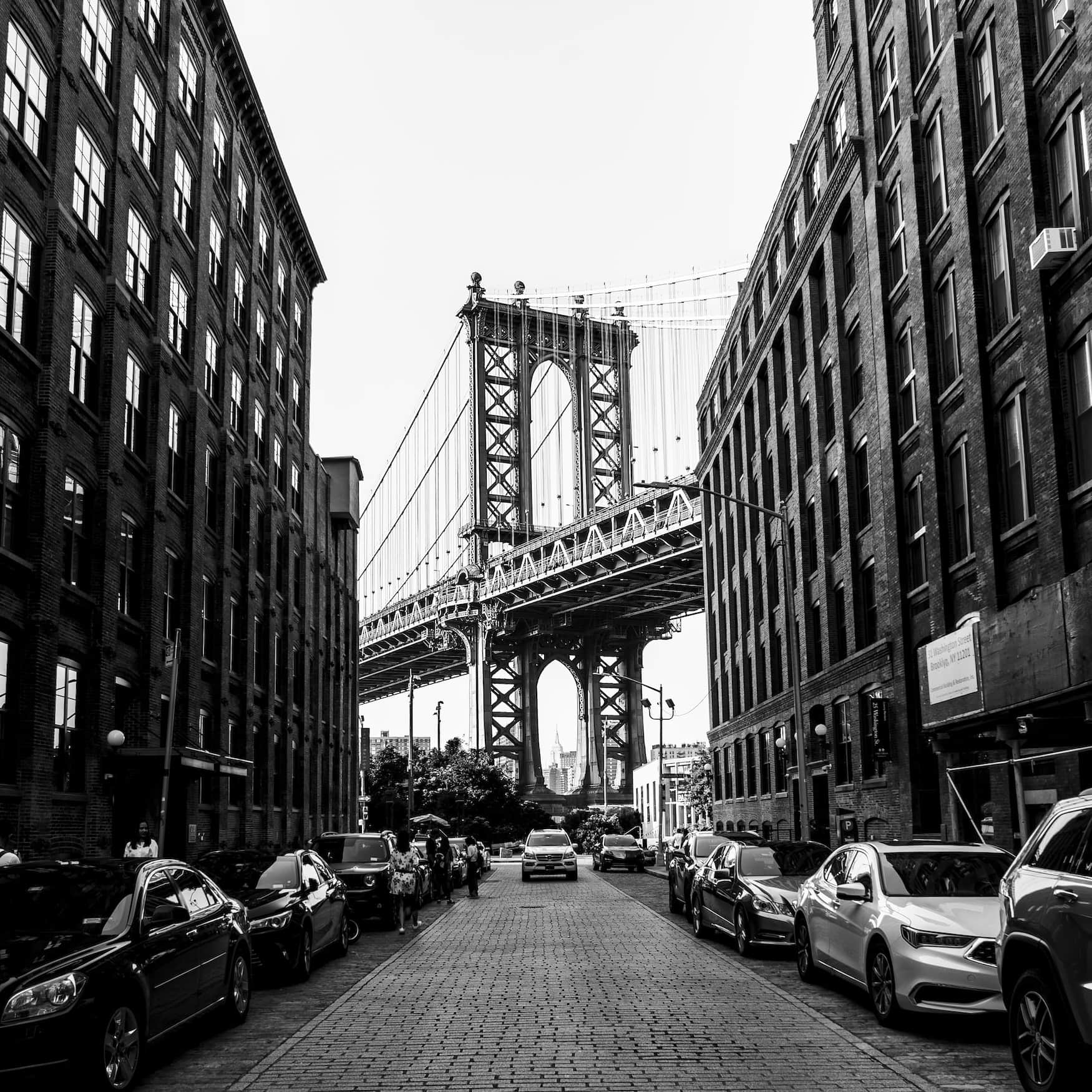 Schwarz-Weiß Foto der Brooklyn Bridge