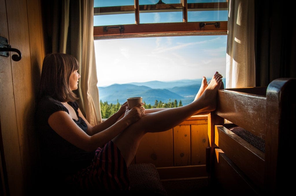 In der rusikalen Lodge riecht es nach Kaminfeuer und Kaffee
