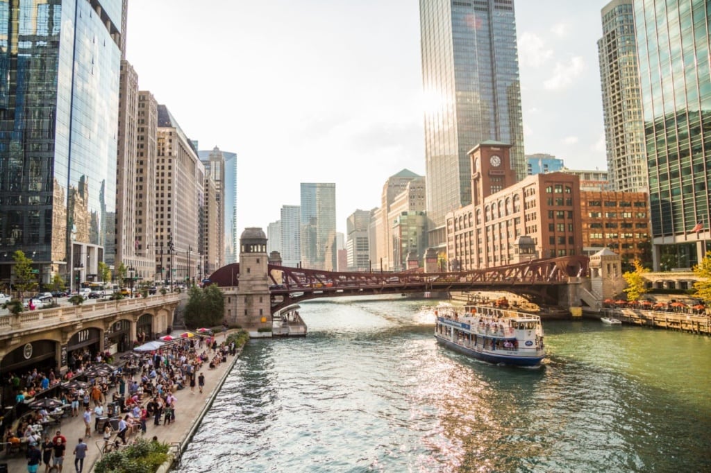 Ausflugsschiff in Chicago 