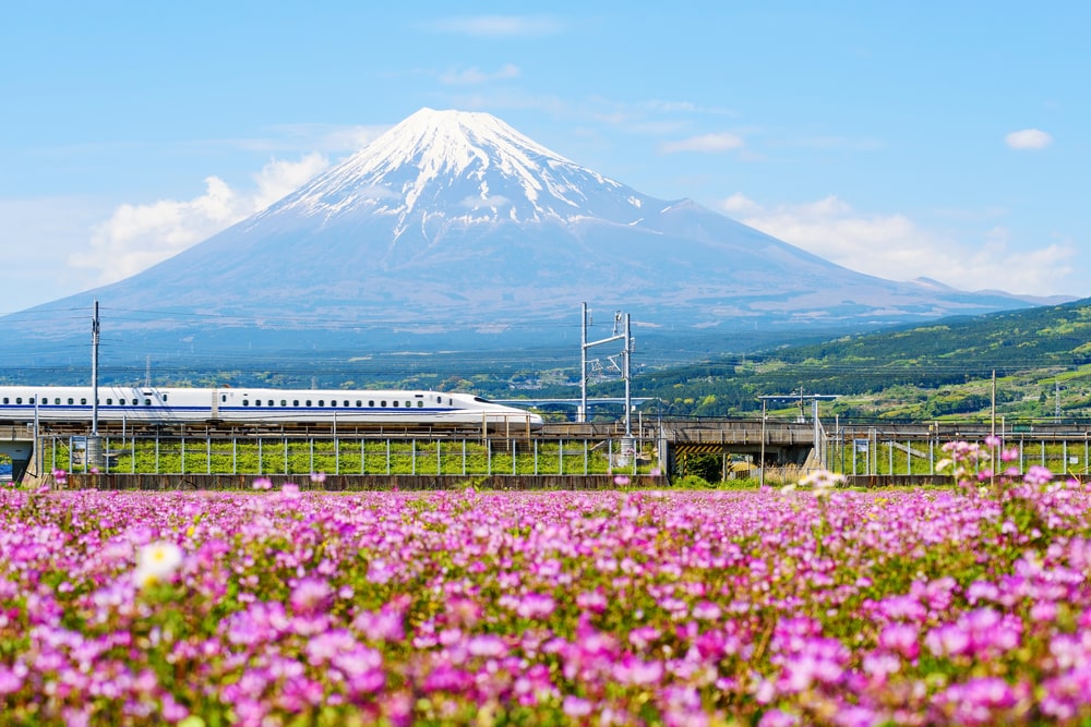 Shikansen in Japan