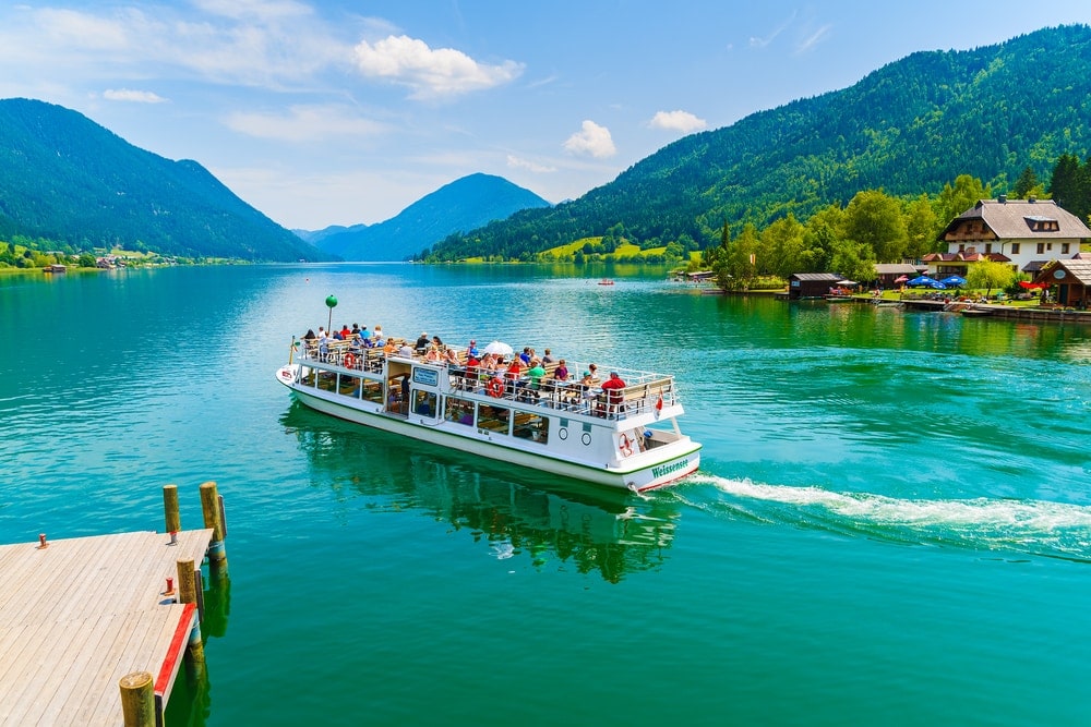 Unterwegs in Kärnten: Fähre am Weissensee