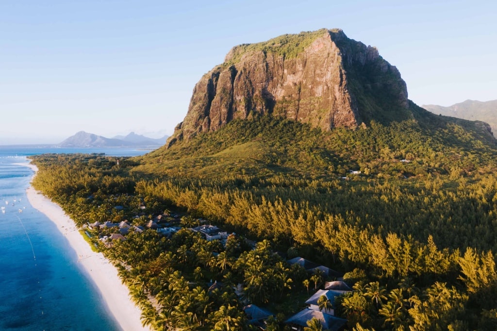 Der Le Brabant ist die bekannteste Sehenswürdigkeit Mauritius.