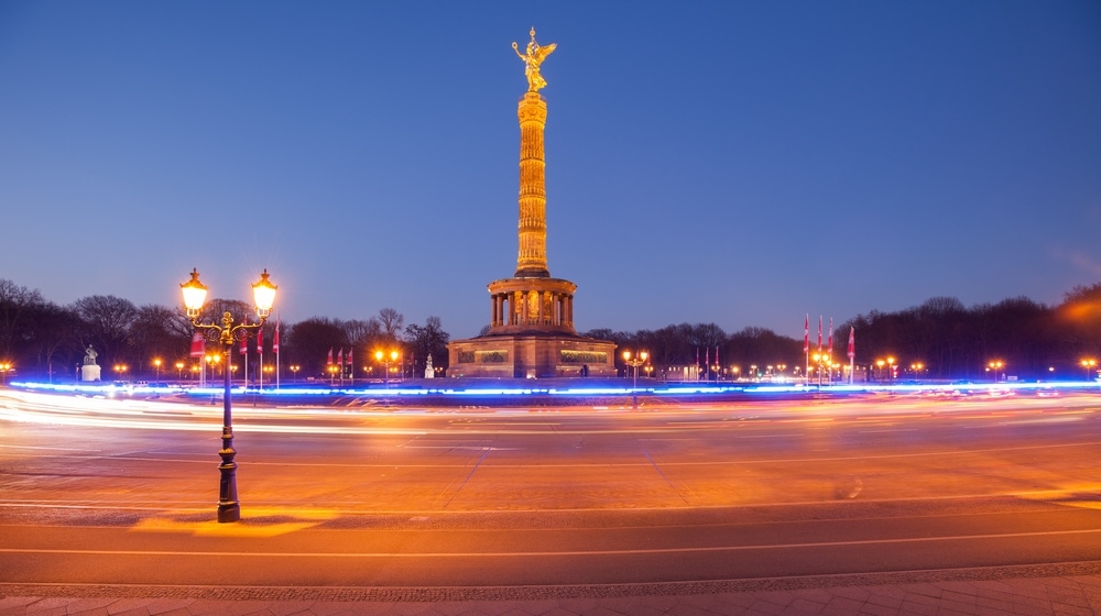 Siegessäule in Berlin bei Nacht