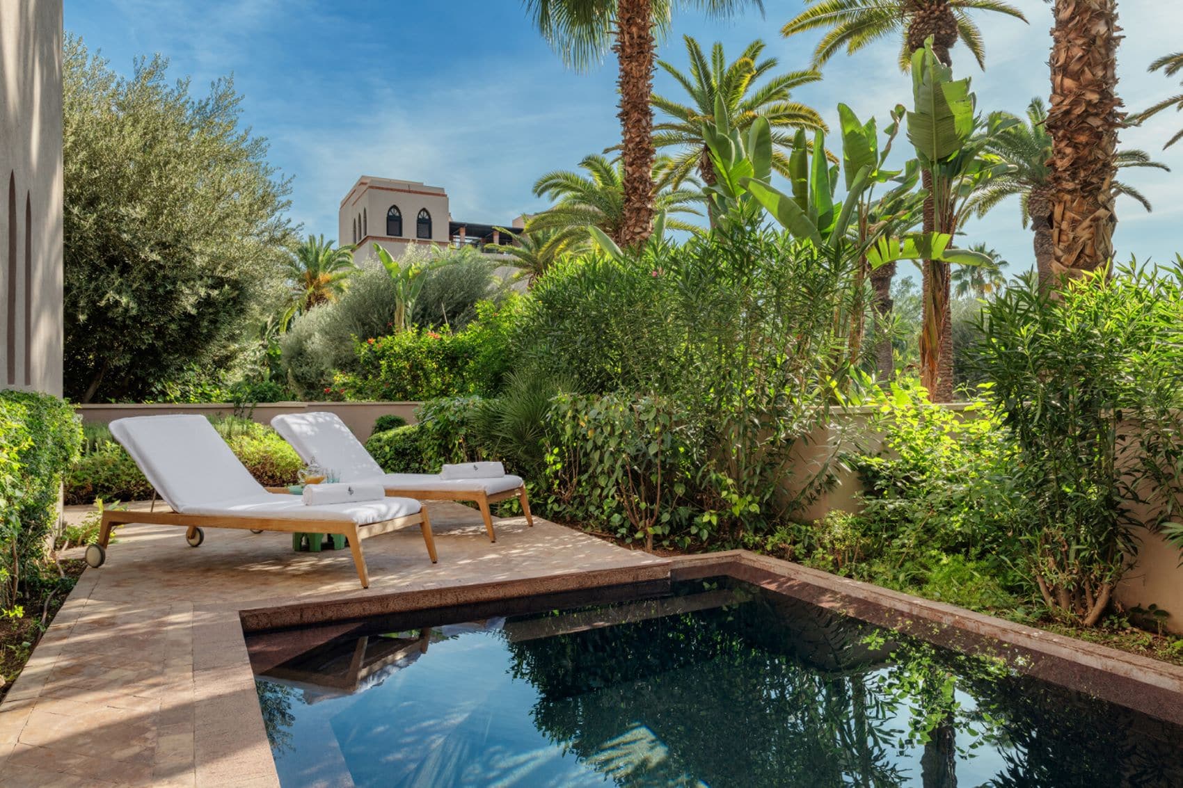 Four Seasons Marrakesch: Terrasse mit Pool