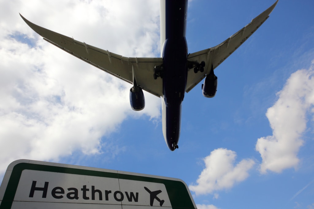 Wir verraten Euch, wie ihr in London am besten vom Flughafen in die City kommt.