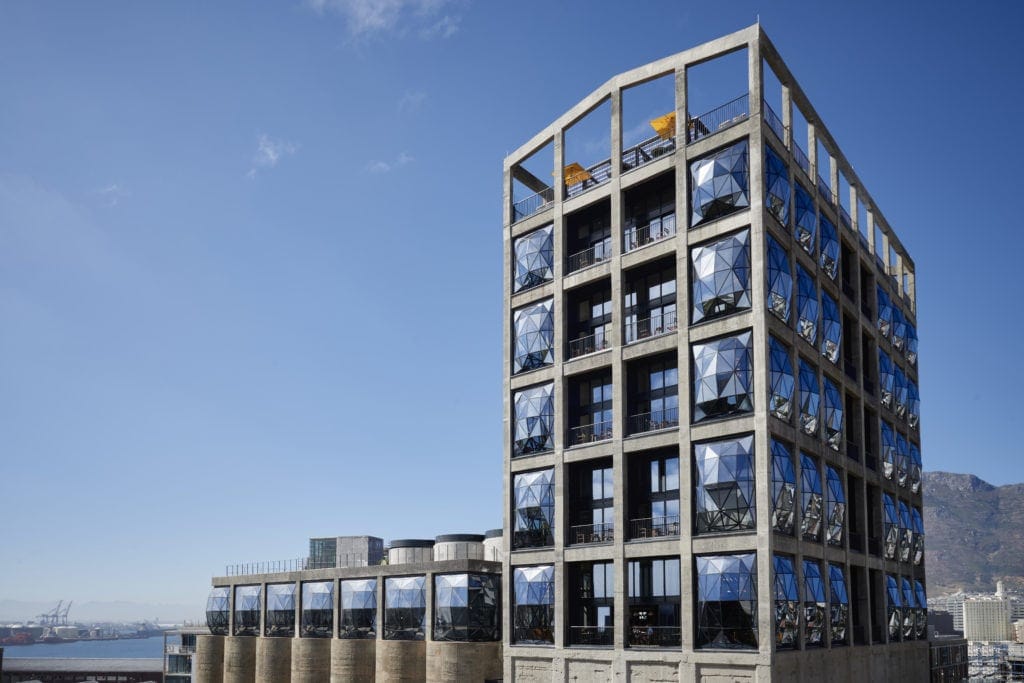 The Silo Hotel: Außenfassade