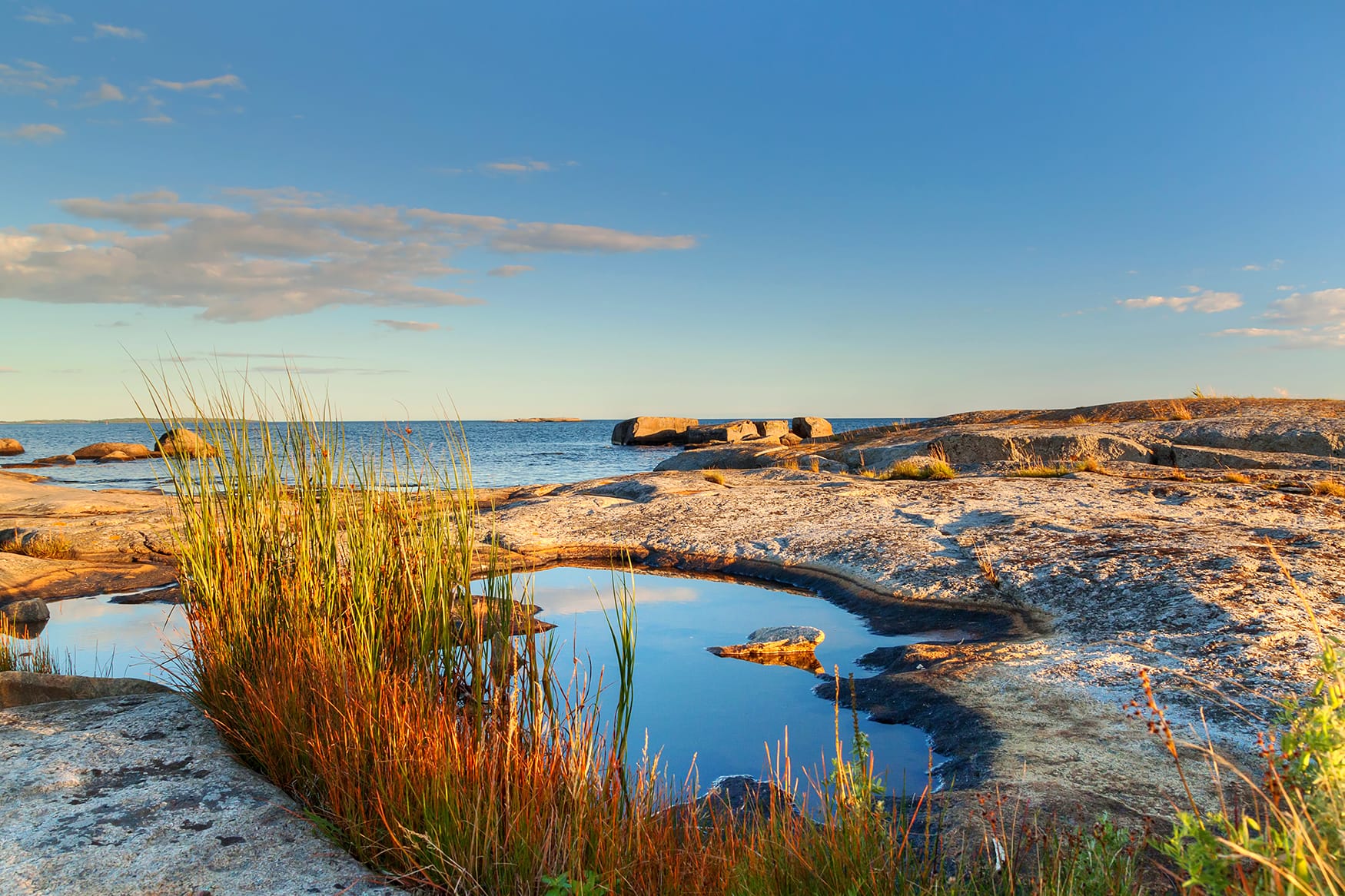 Goldenes Licht in Westschweden