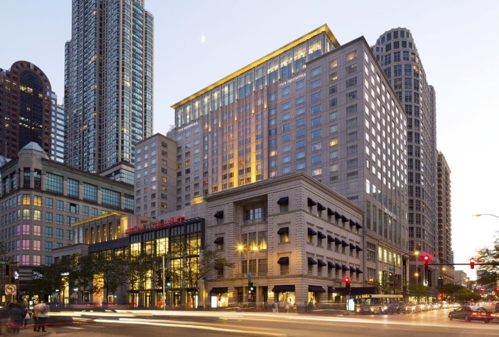 Außenfassade des Peninsula Chicago