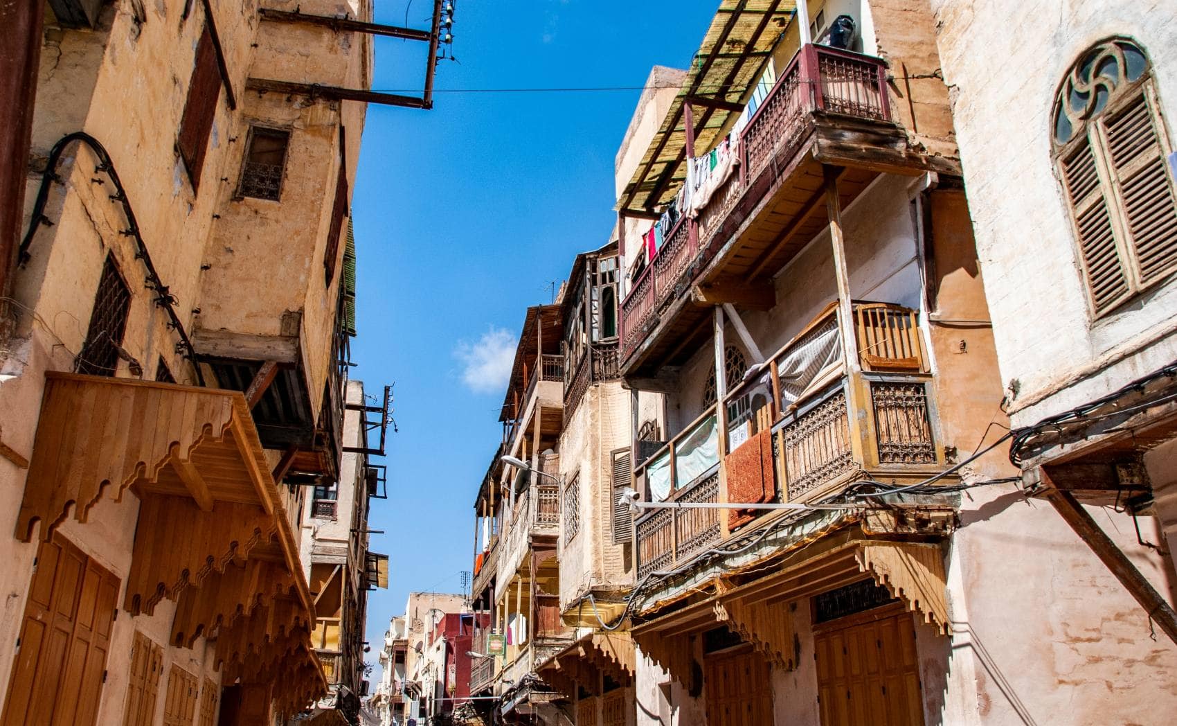 Fes, Marokko: Balkone im jüdischen Viertel Mellah