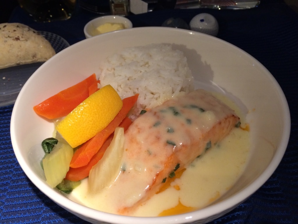 Hauptgericht in der United Polaris Business Class