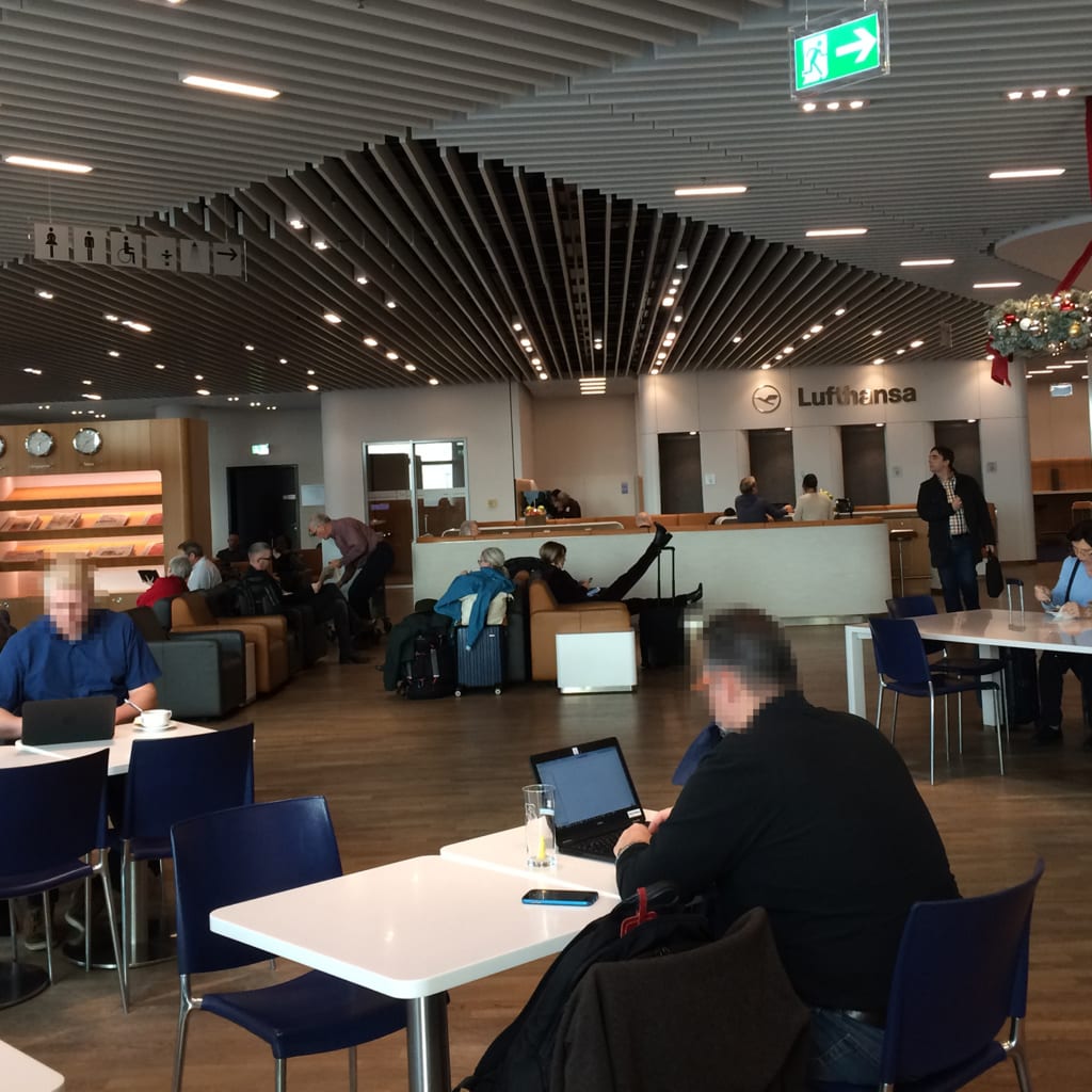 Lufthansa Lounge am Frankfurter Flughafen