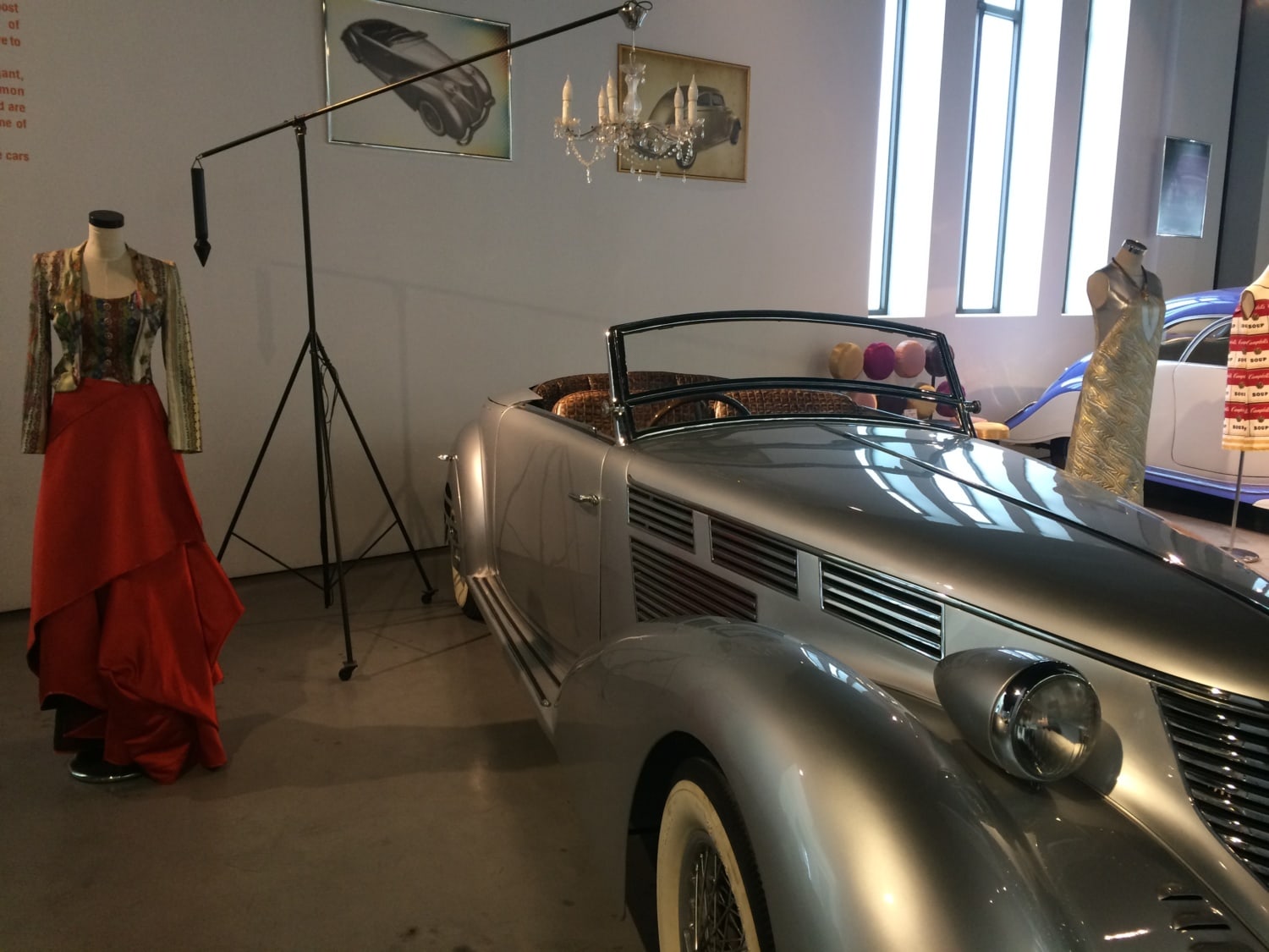 Auto im Museo Automovilístico de Málaga