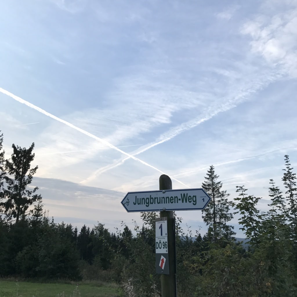 Jungbrunnenweg-Schild