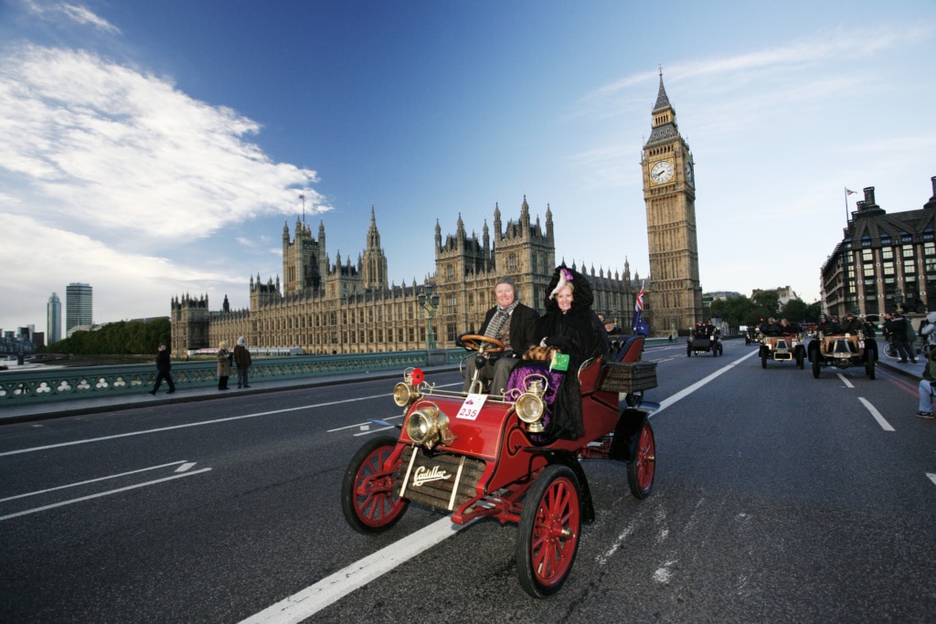 Teilnehmer beimLondon to Brighton Veteran Car Run