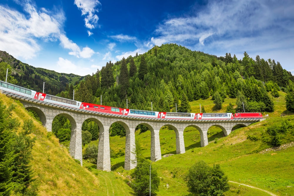Bernina-Express in der Schweiz