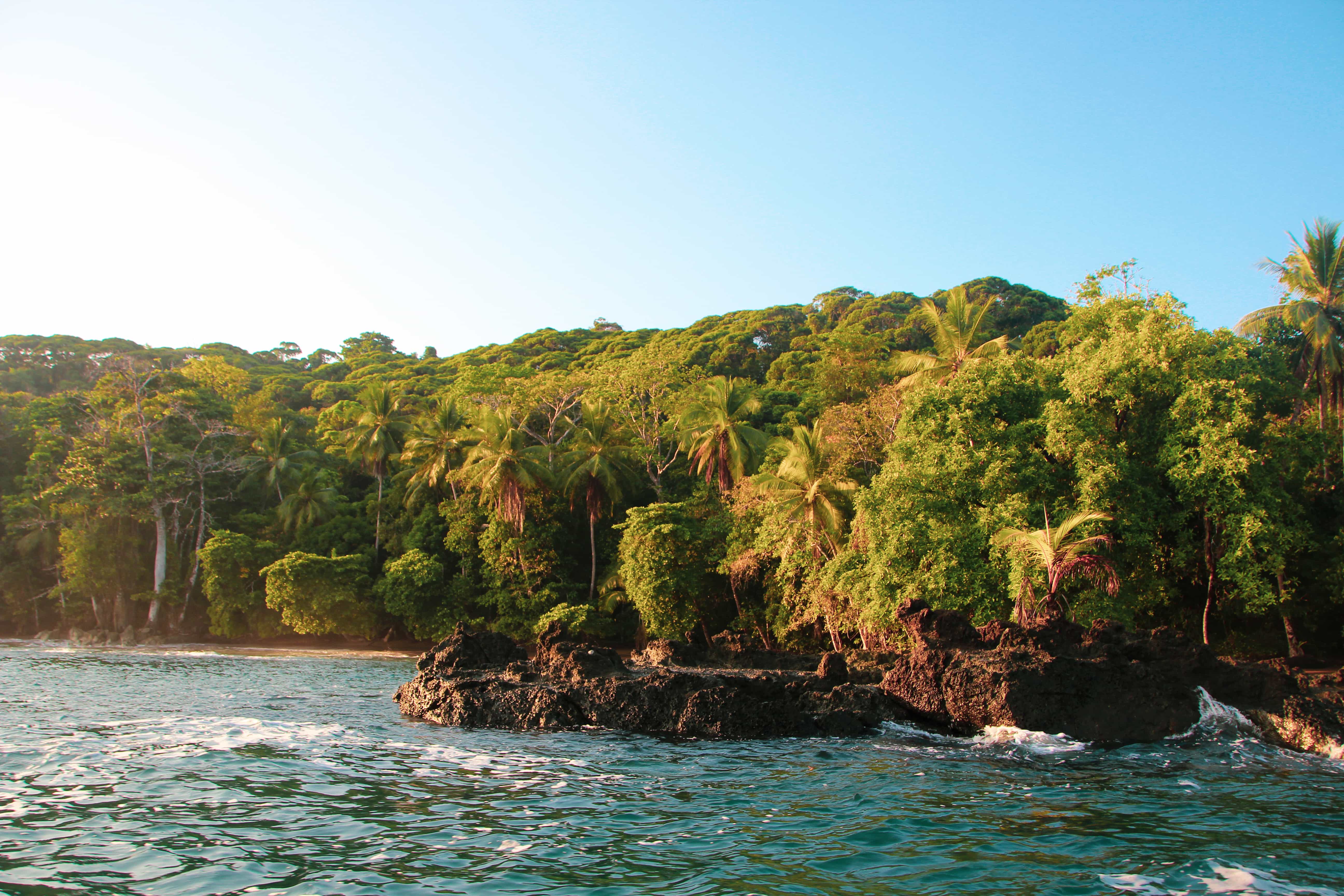 Küstenlinie der Osa Peninsula in Costa Rica
