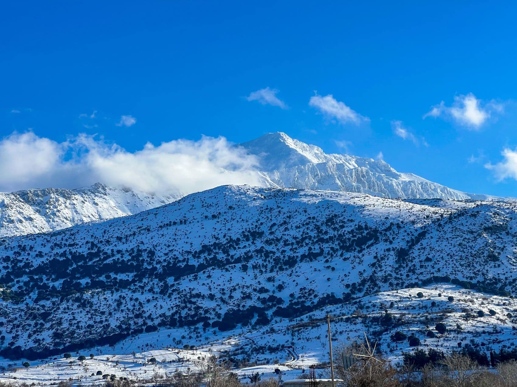 Blick auf Berg Spathi auf Kreta im Winter 