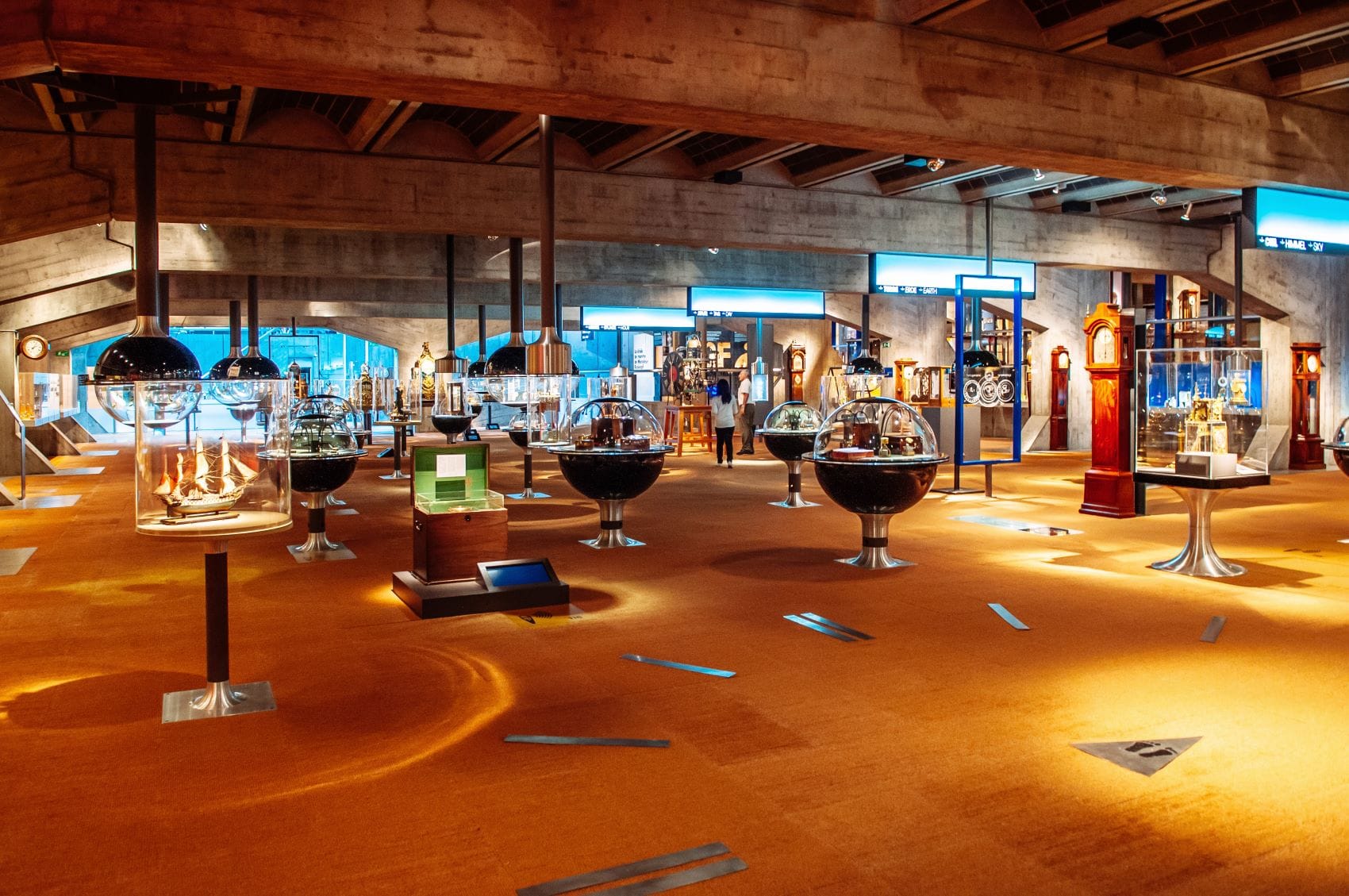 Ausstellungshalle im Internationalen Uhrenmuseum in La Chaux-de-Fonds