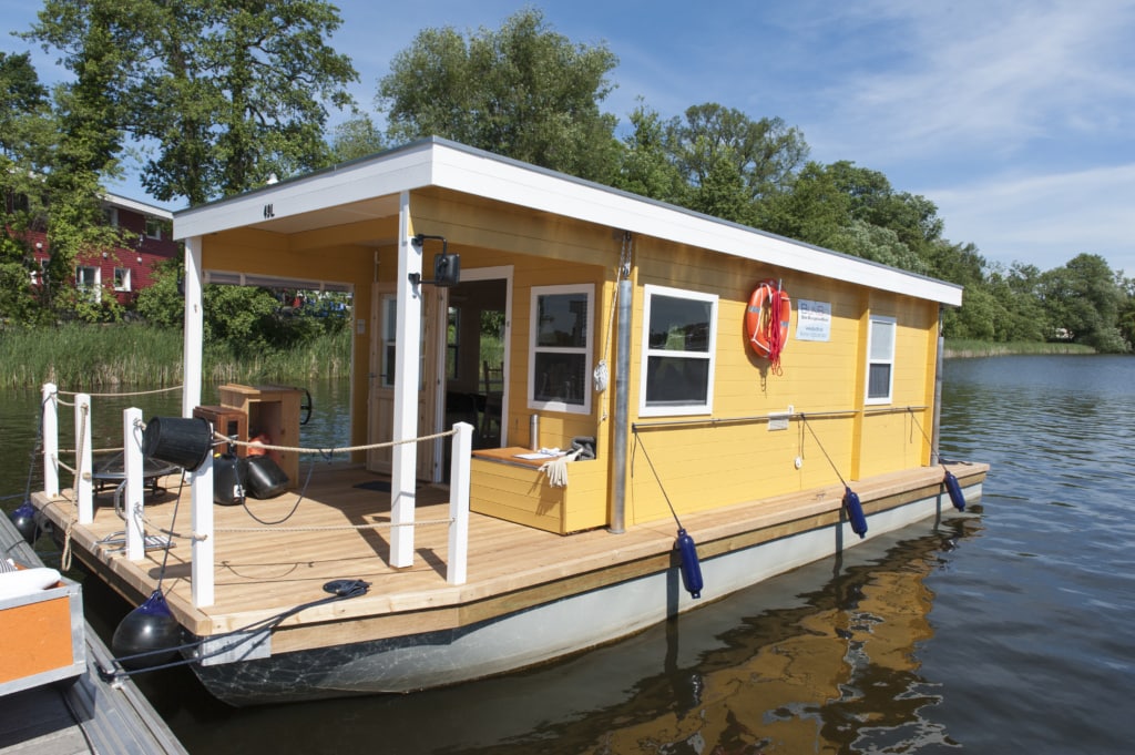 Bunbo-Hausboot im Ruppiner Seenland