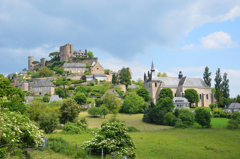 Dorf Turenne in Nouvelle-Aquitaine