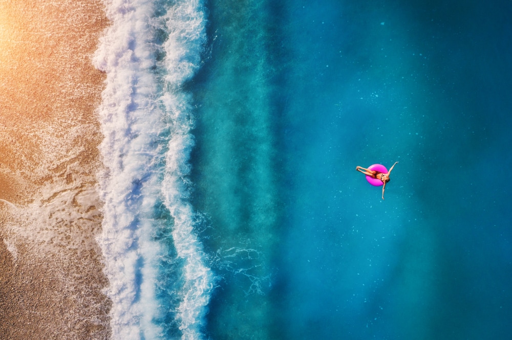 Frau im Meer