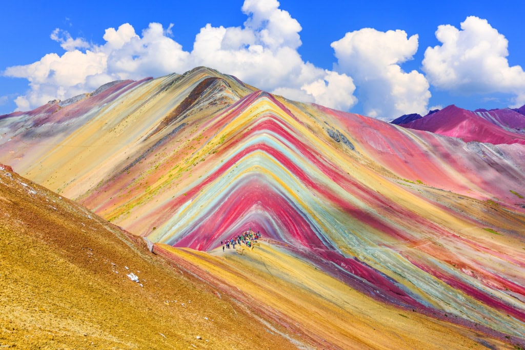 Wanderer am Rainbow Mountain in Peru