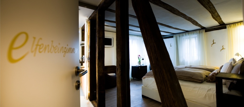 Die Träumerei lädt in den Odenwald ein, Schauspielerin Jessica Schwarz und ihre Schwester Sandra haben hier ihr erstes Hotel eröffnet.