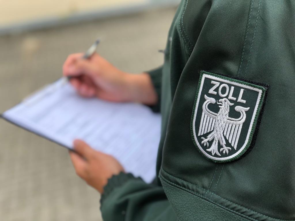 Zöllner bei der Arbeit