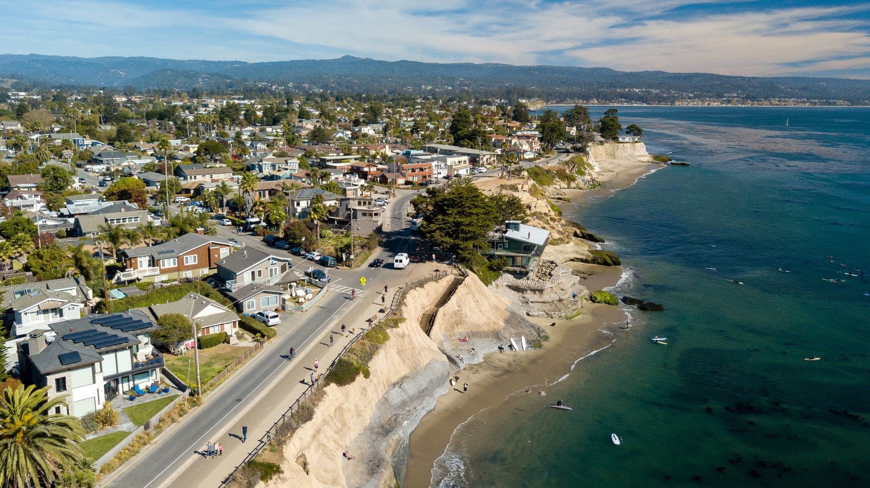 Blick auf Santa Cruz aus der Vogelperspektive