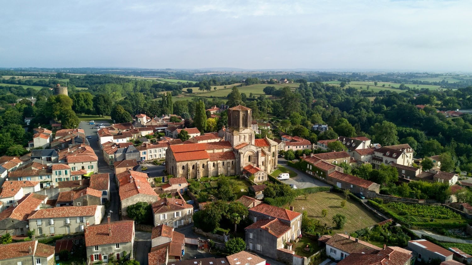Das Dorf Vouvant in der Vendée